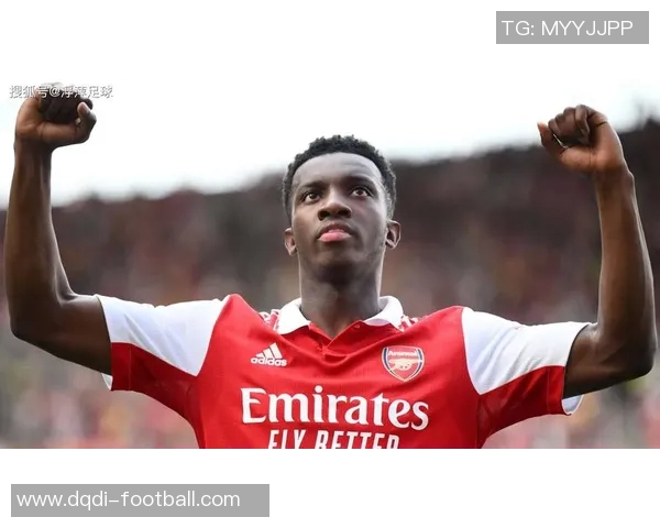 友谊赛曼联小胜阿森纳帽子戏法点燃全场激情瞬间回顾